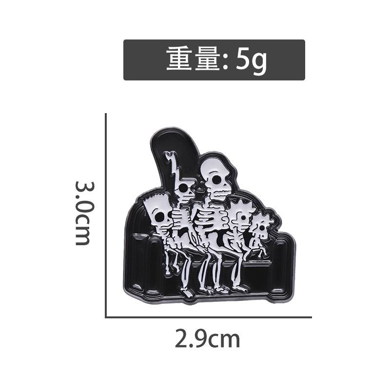 New Cartoon Anime Figure Brooc - Halloween Skeleton Decoration ulasan dan harga